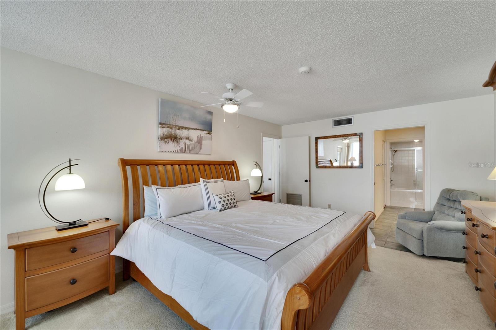 829 BAYPORT WAY Unit: 829