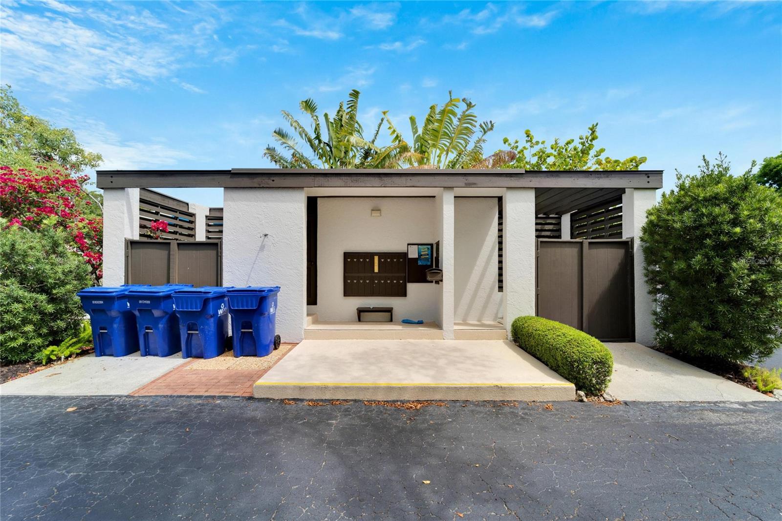 829 BAYPORT WAY Unit: 829