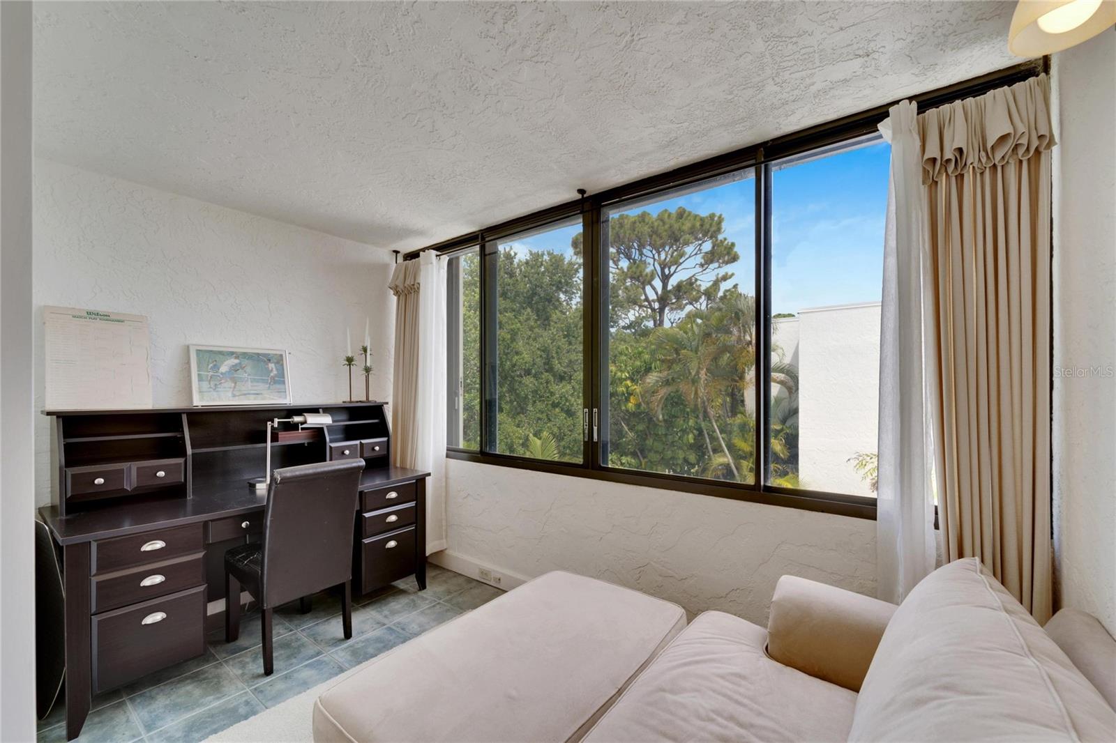 829 BAYPORT WAY Unit: 829