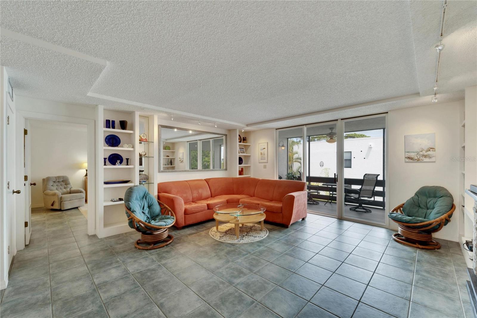 829 BAYPORT WAY Unit: 829