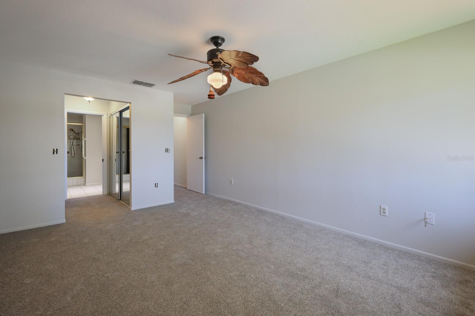 729 SORRENTO INLET Unit: 729