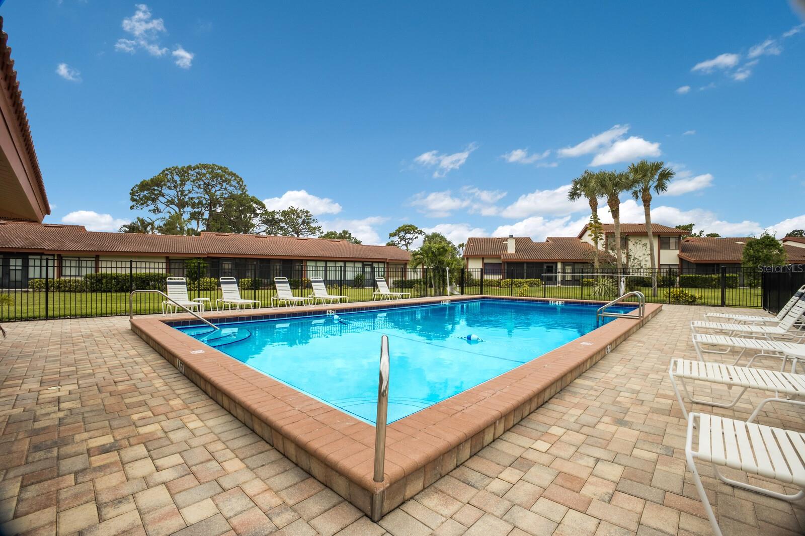 729 SORRENTO INLET Unit: 729