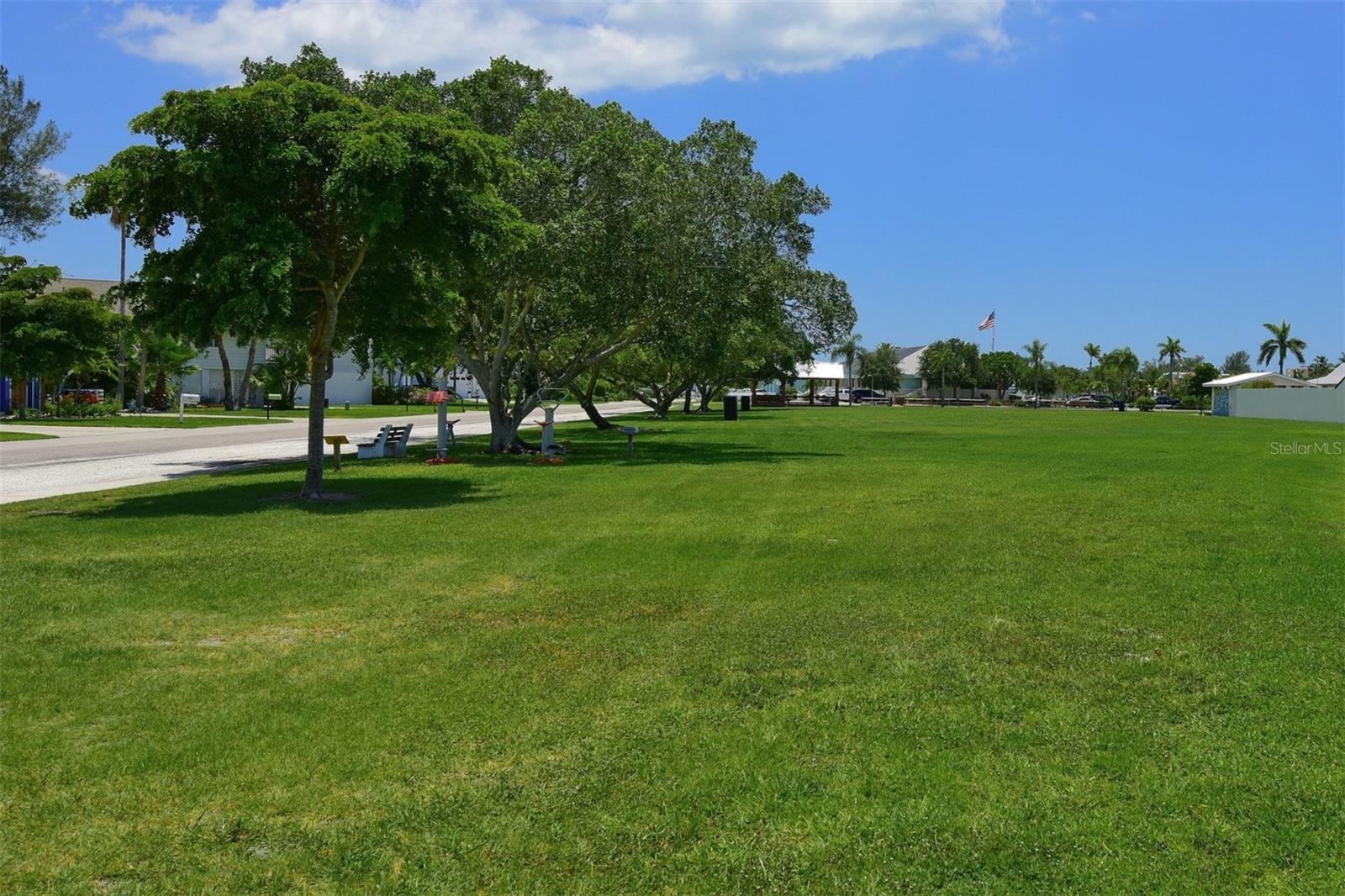 1603 N GULF DRIVE Unit: 14