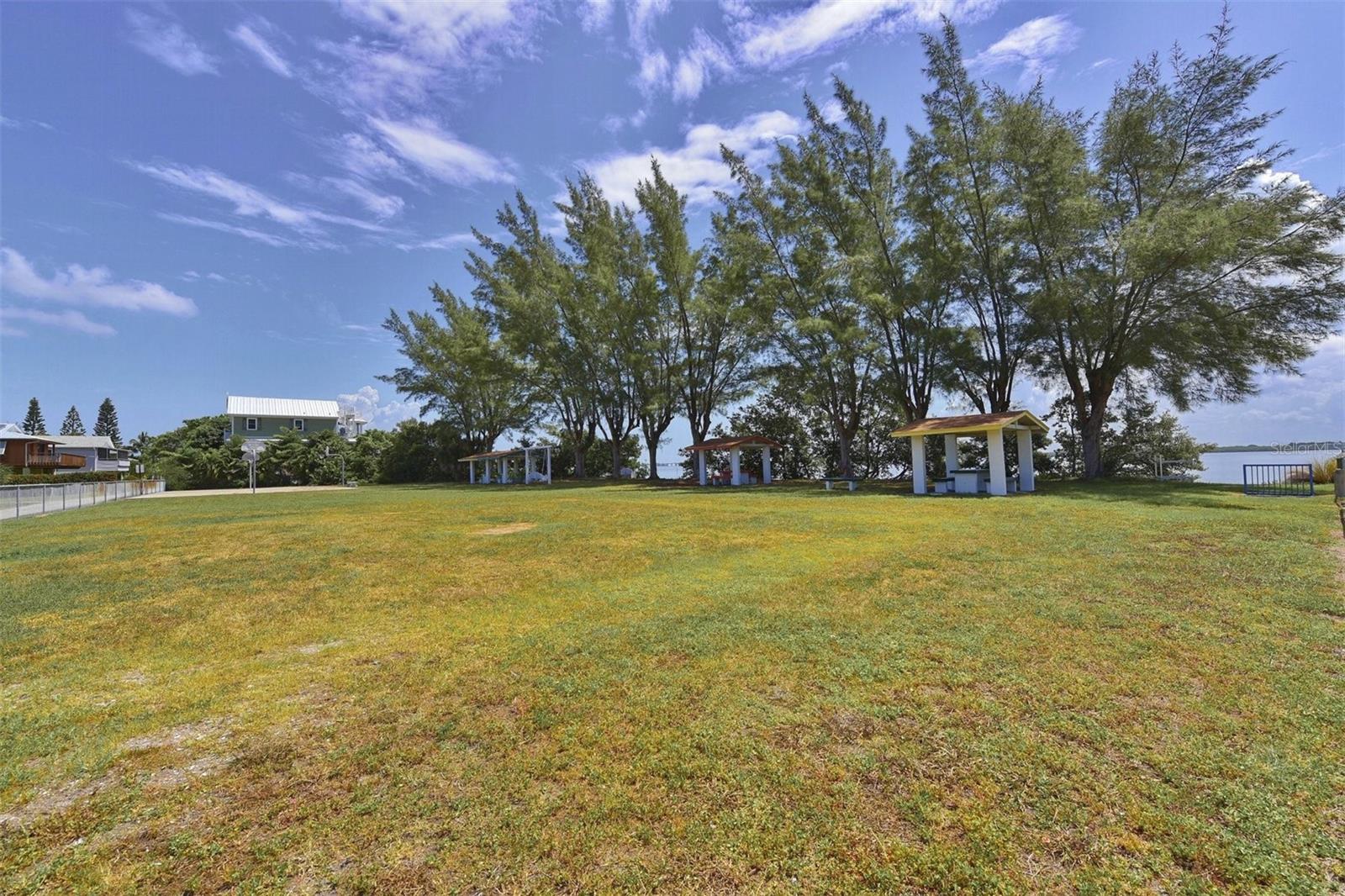 1603 N GULF DRIVE Unit: 14