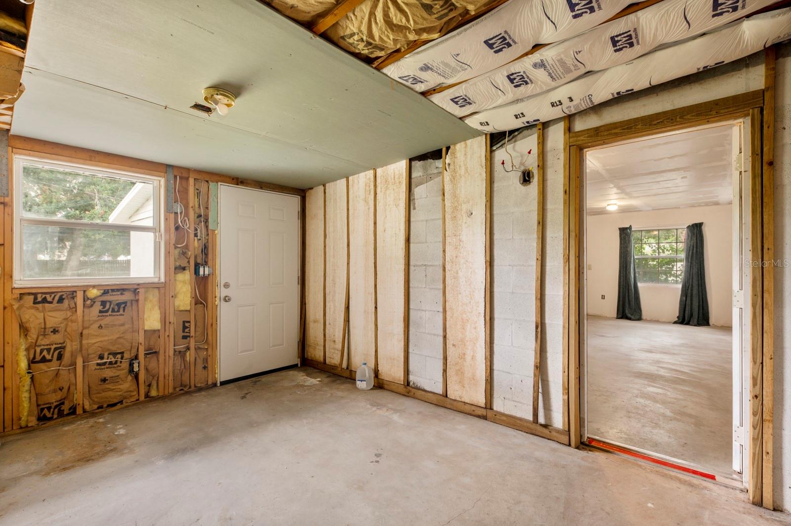 3831 E FOREST LAKE DRIVE