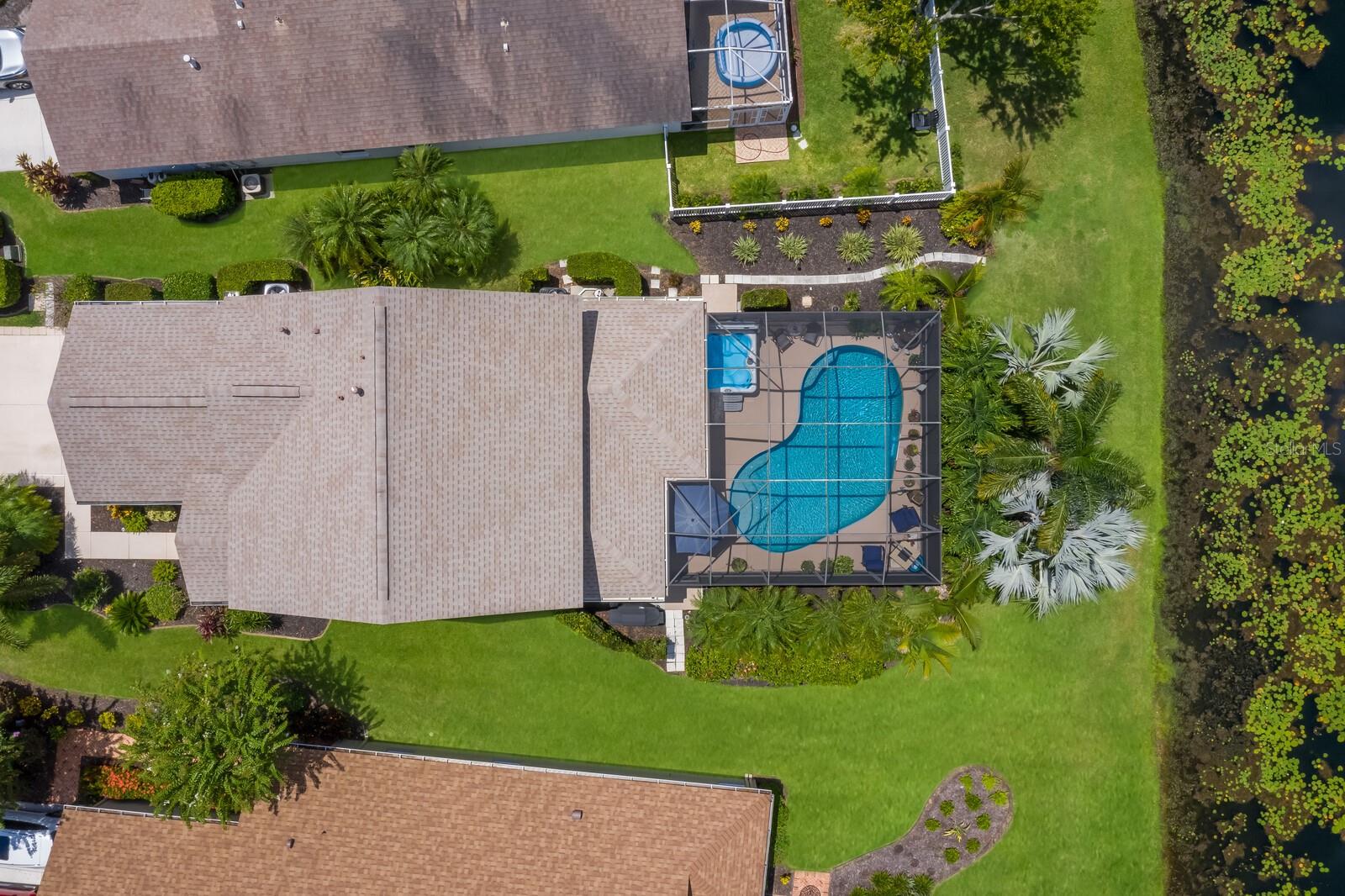 6320 ROBIN COVE