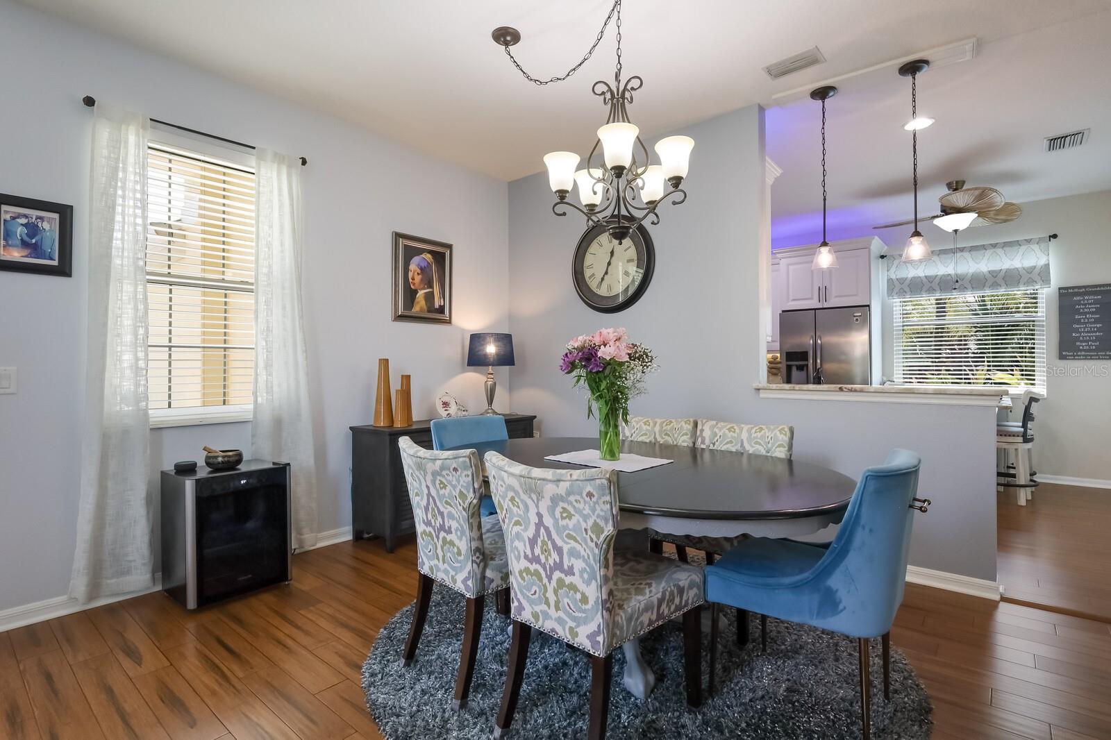 6320 ROBIN COVE