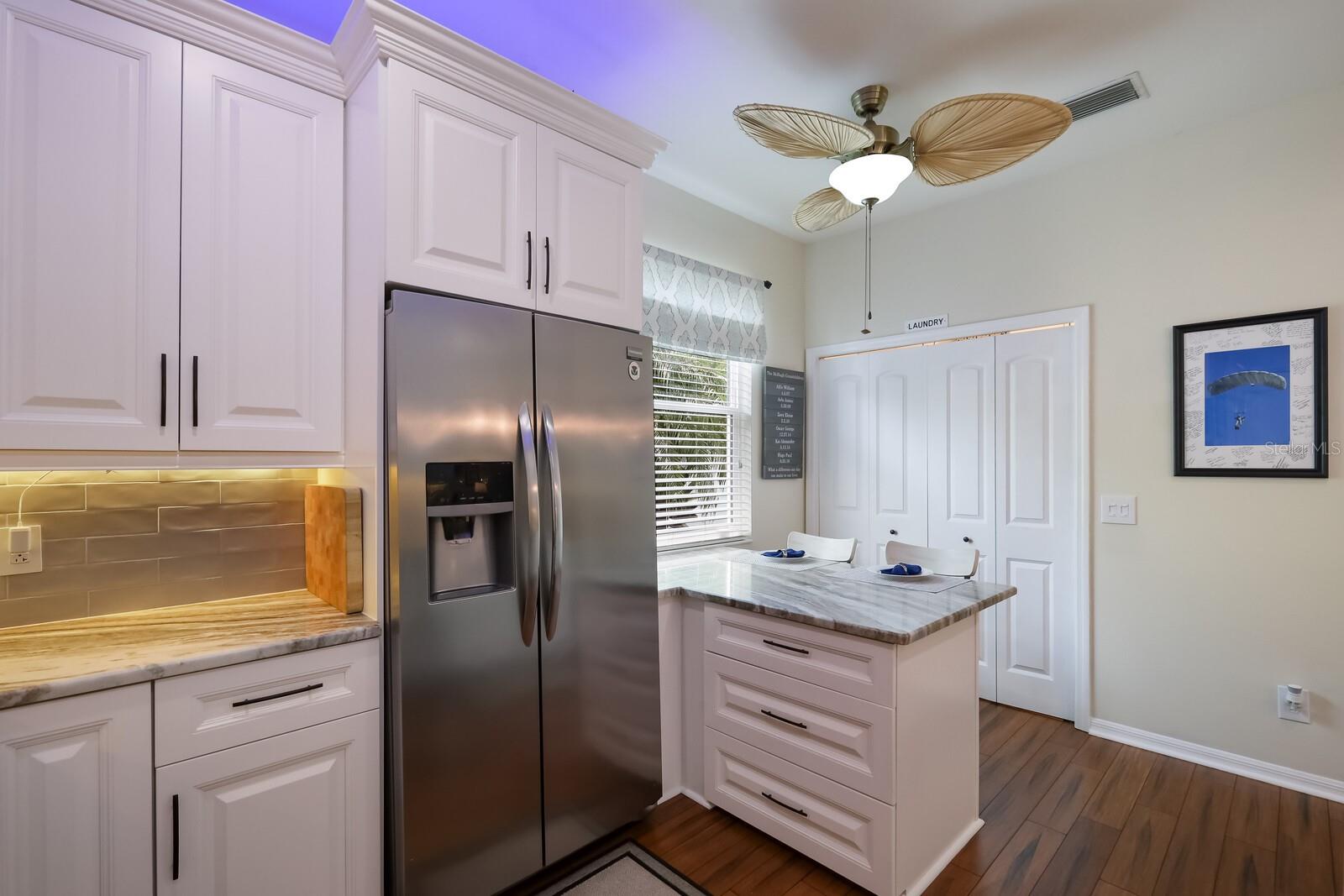 6320 ROBIN COVE