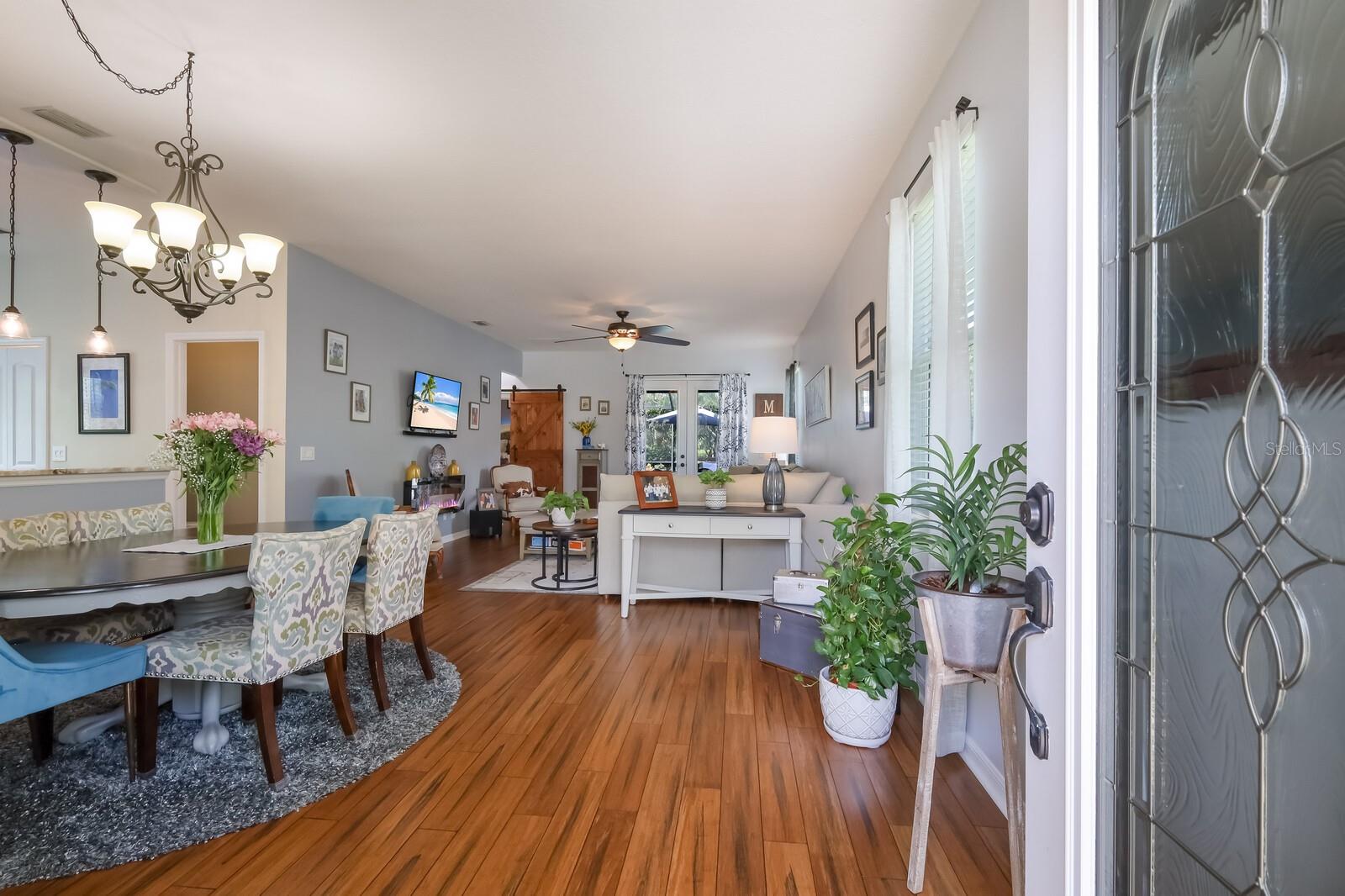 6320 ROBIN COVE