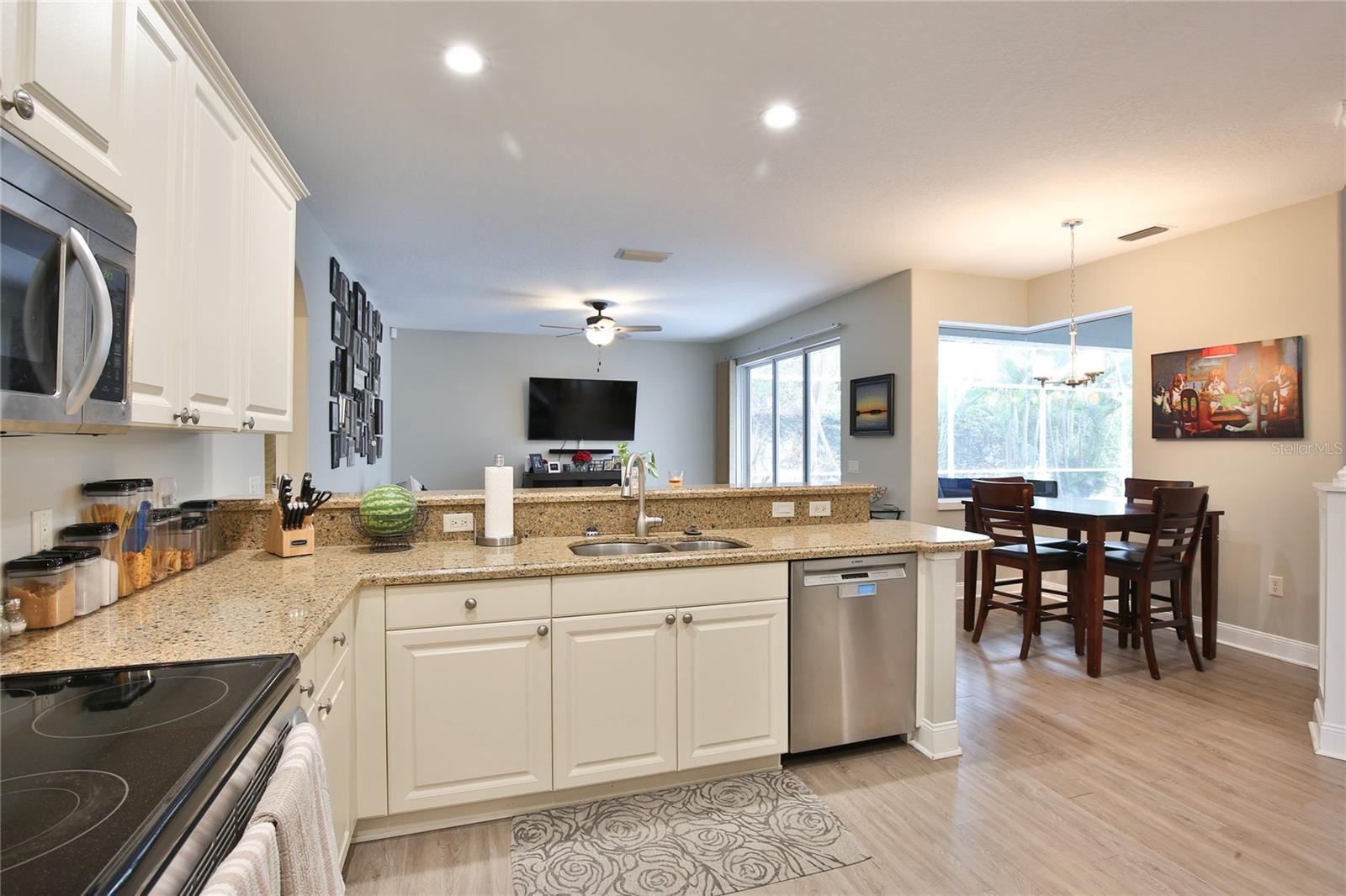 4801 THREE OAKS BLVD