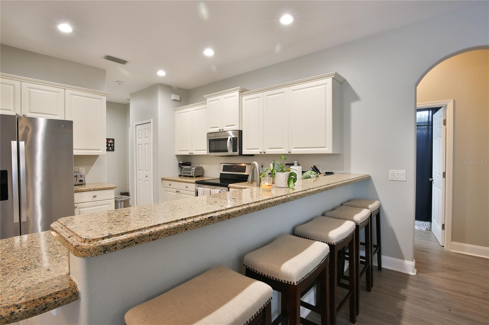 4801 THREE OAKS BLVD