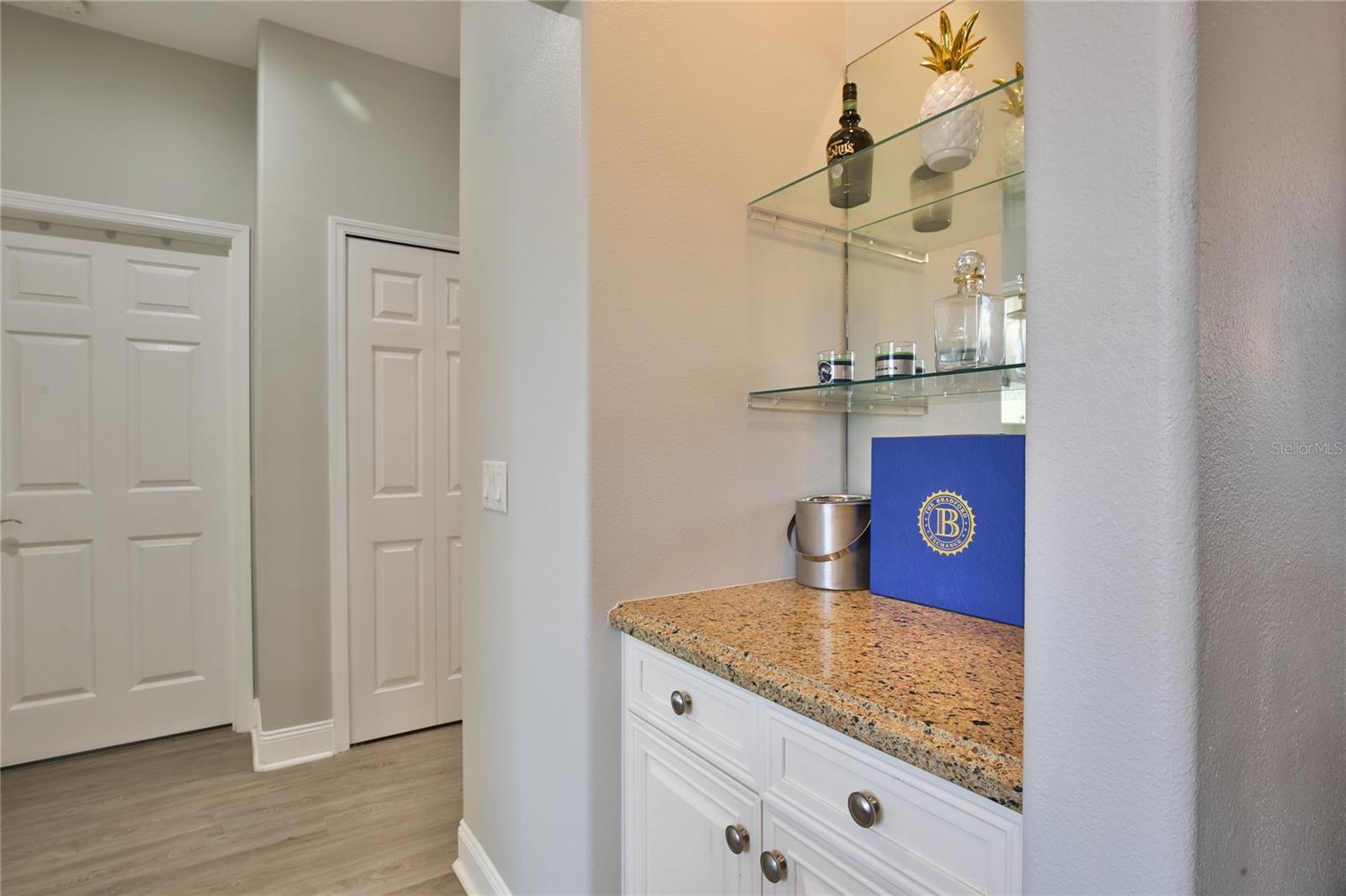 4801 THREE OAKS BLVD