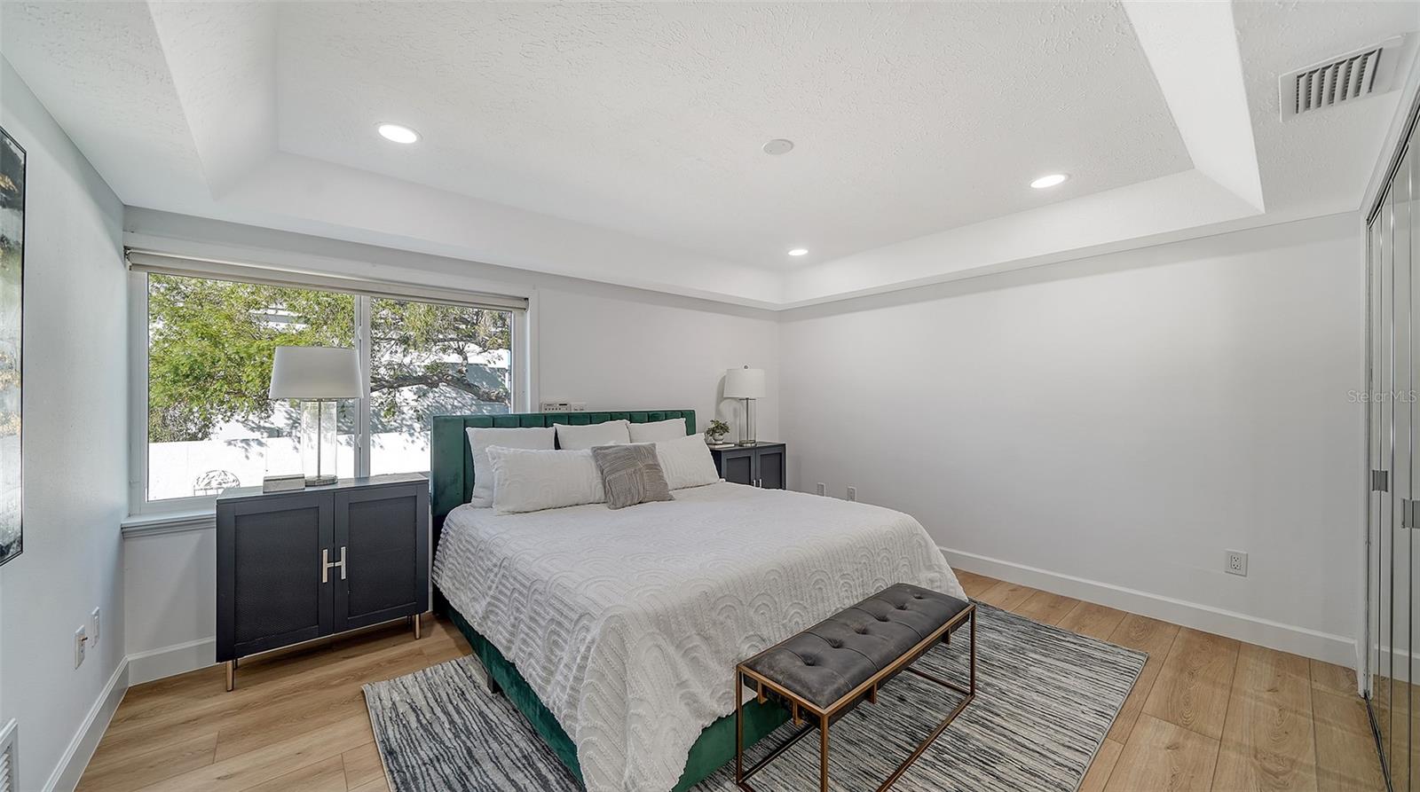 1410 SIESTA DRIVE