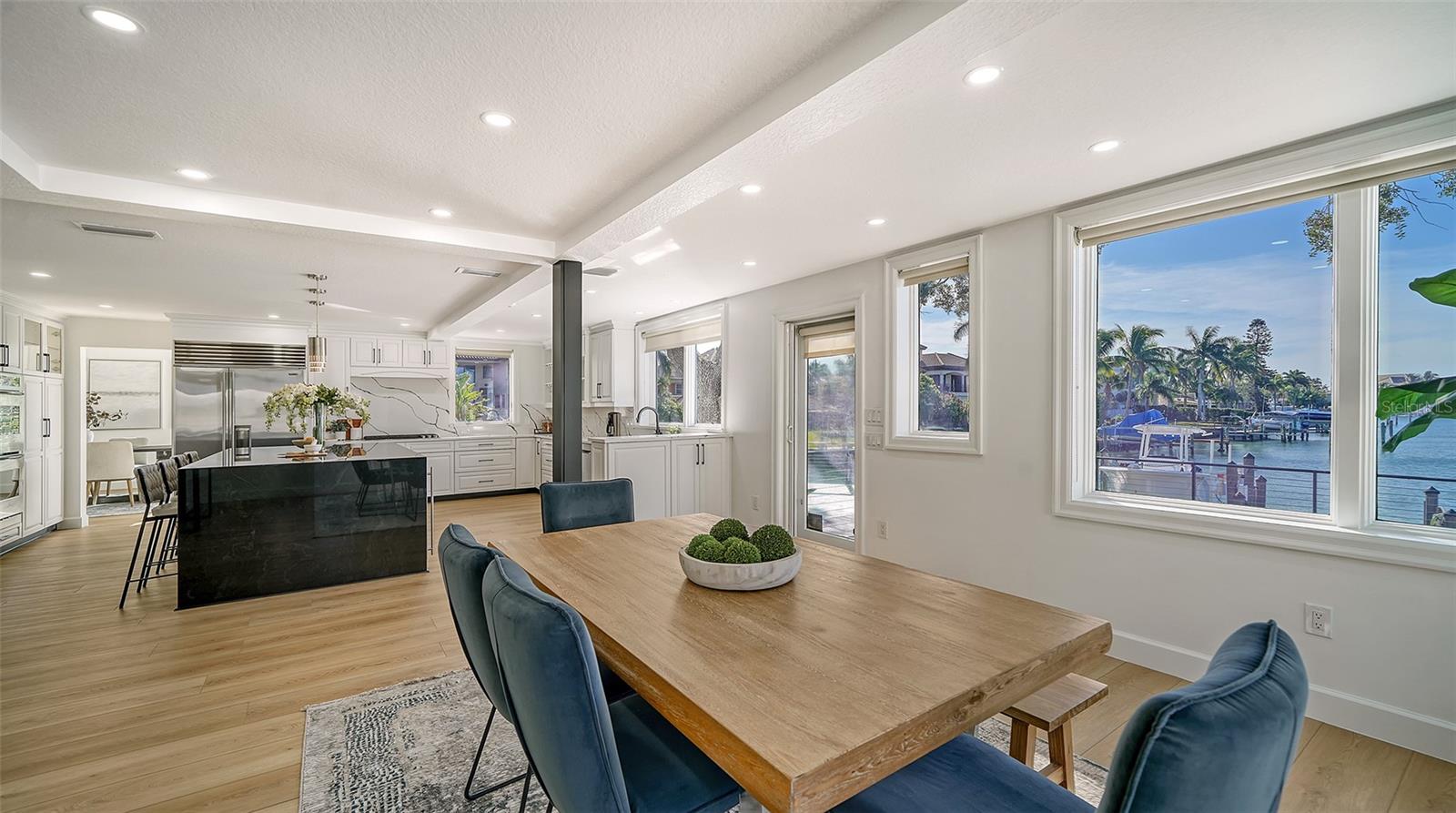 1410 SIESTA DRIVE