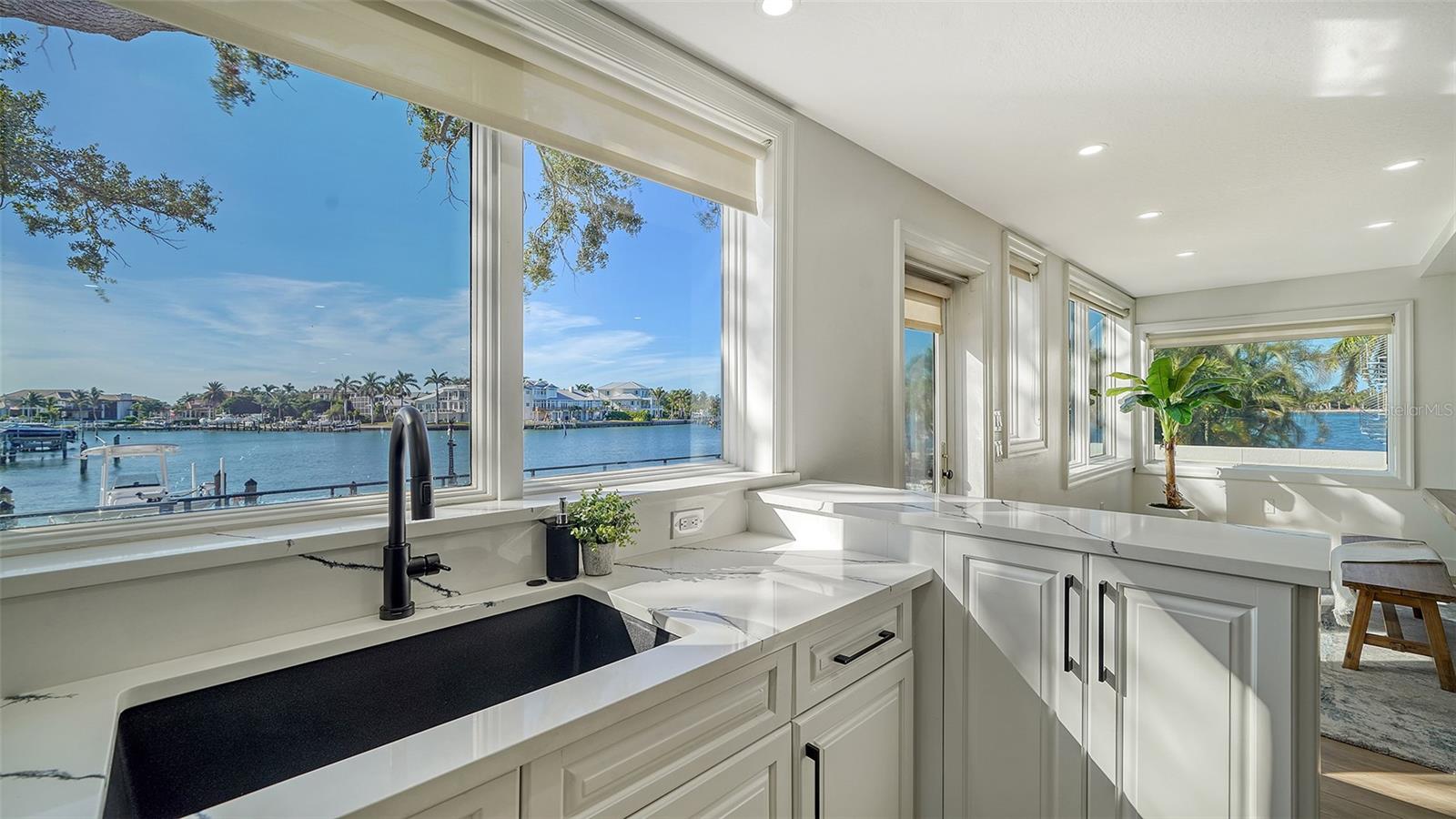 1410 SIESTA DRIVE