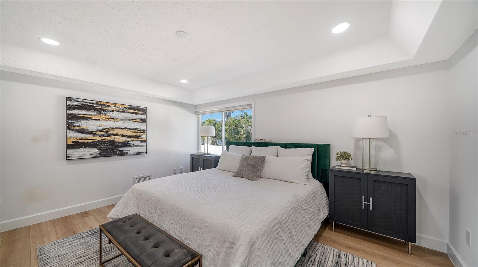 1410 SIESTA DRIVE