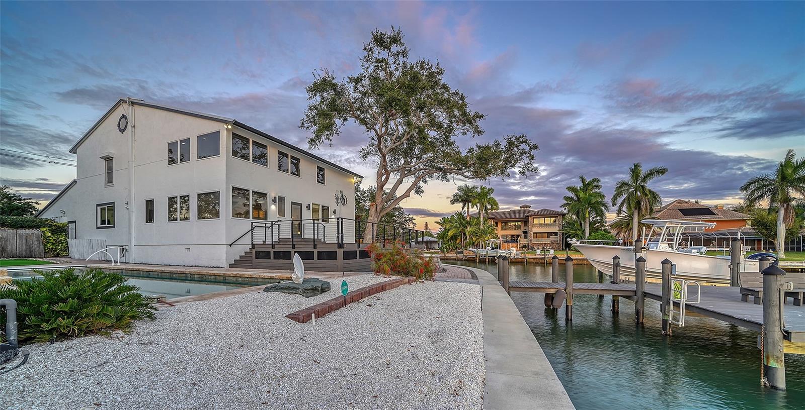 1410 SIESTA DRIVE