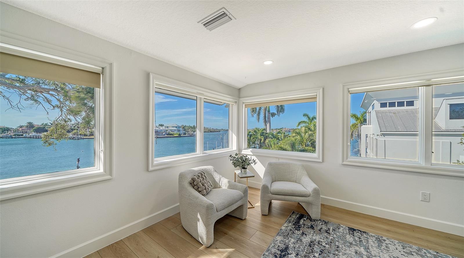 1410 SIESTA DRIVE