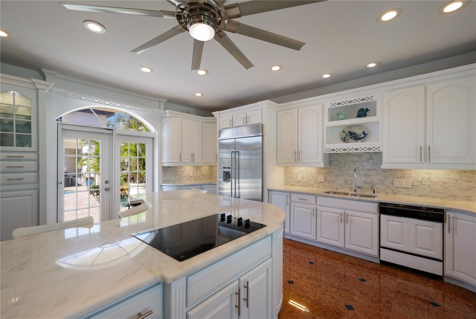 8220 MANASOTA KEY ROAD
