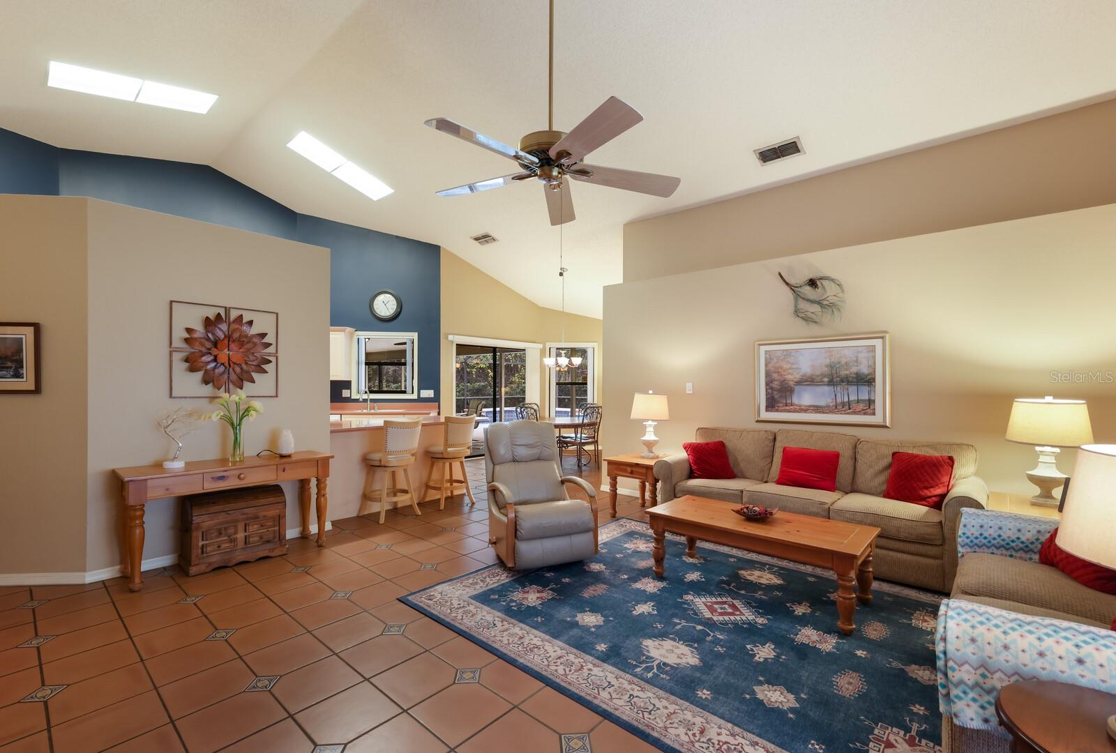 5303 ITHACA LANE