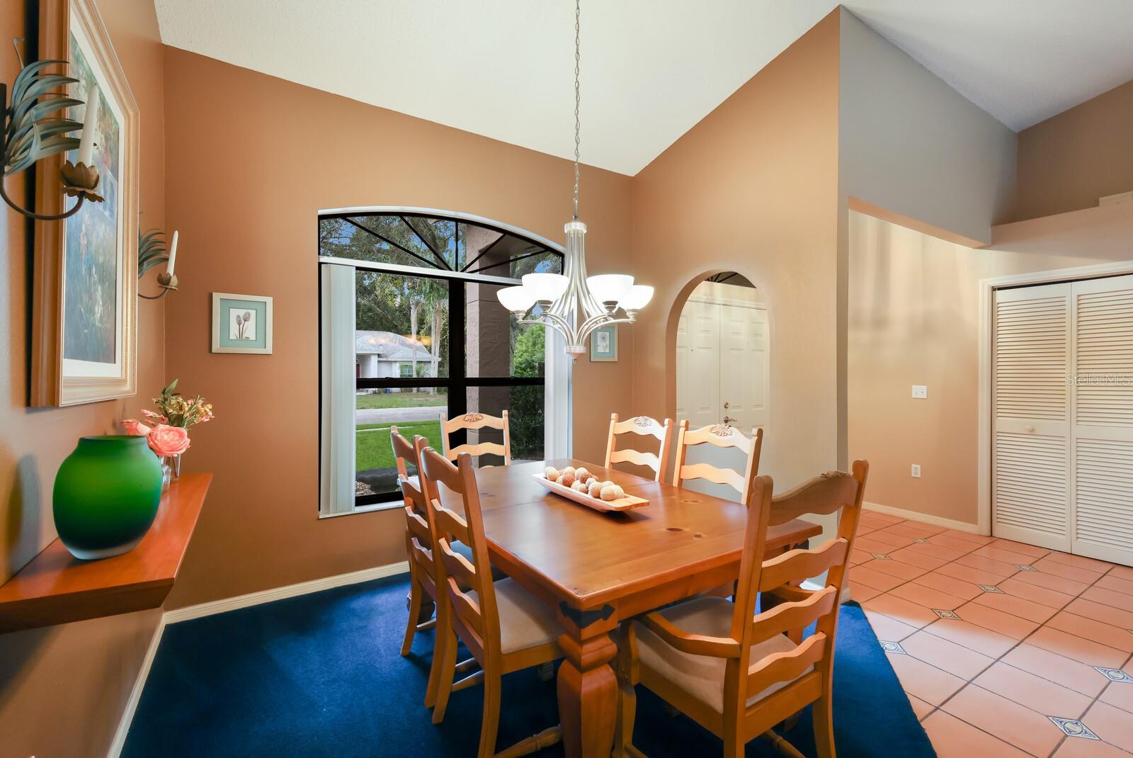 5303 ITHACA LANE