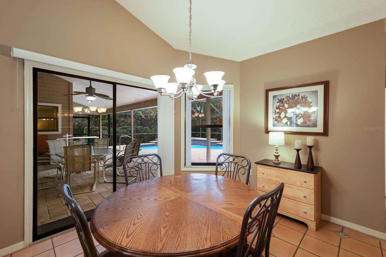 5303 ITHACA LANE