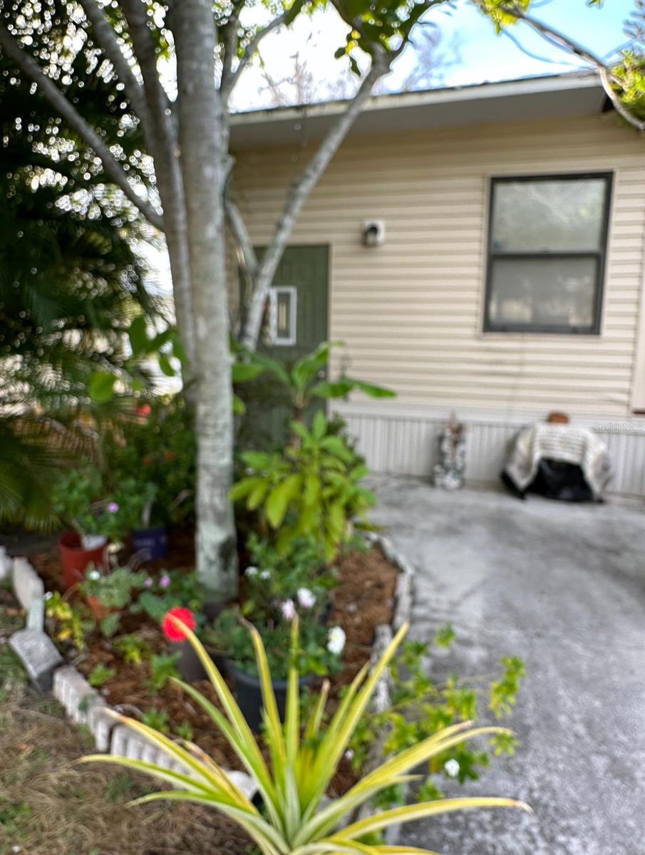 1674 UNIVERSITY PARKWAY Unit: 274