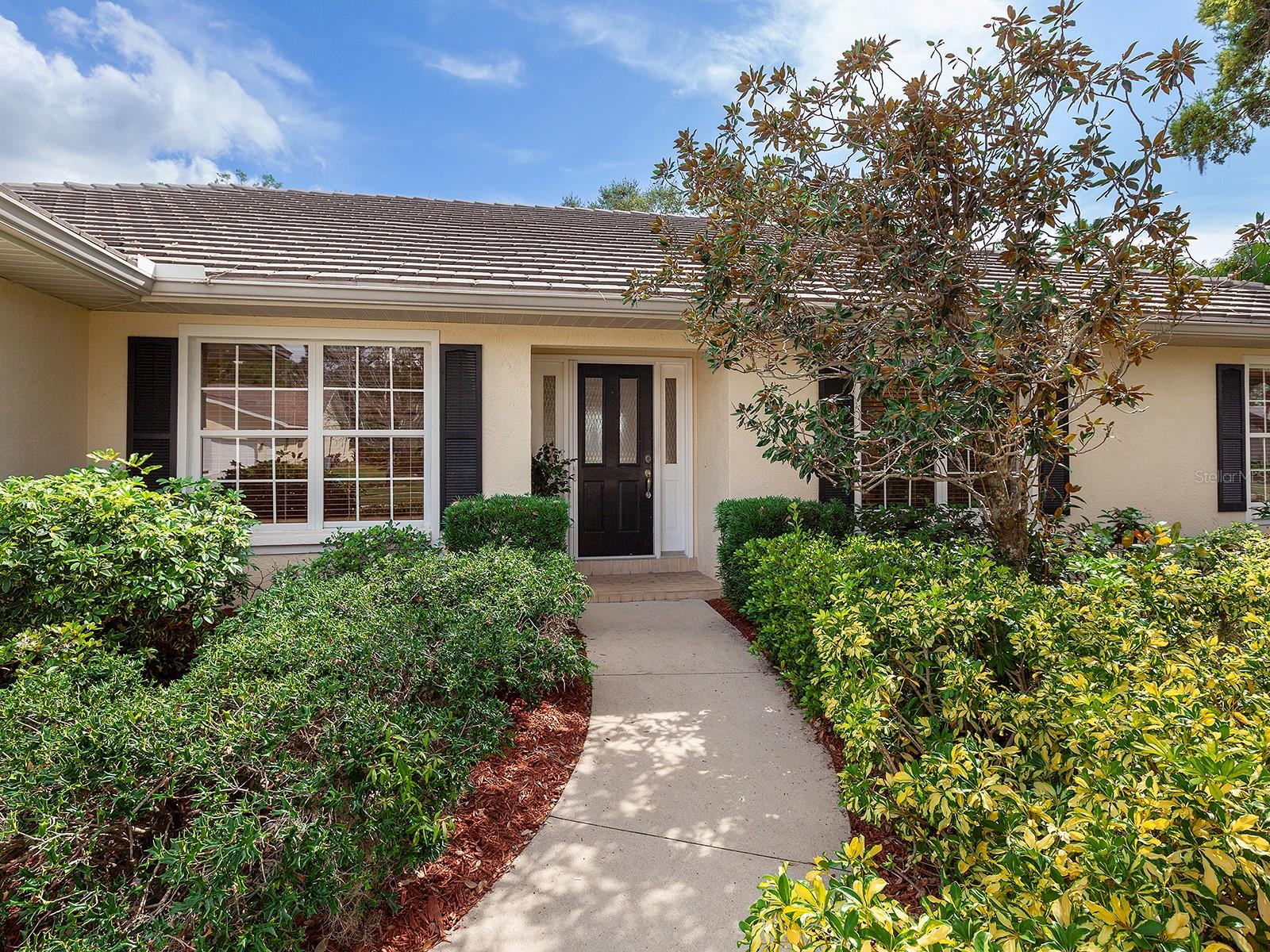 1398 VERMEER DR
