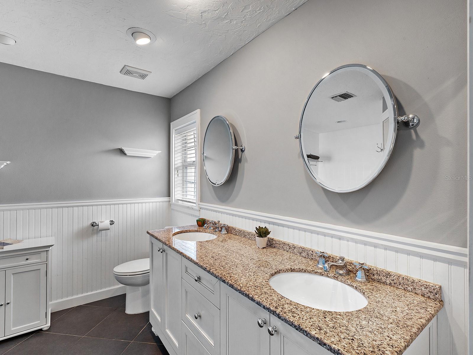 1398 VERMEER DR