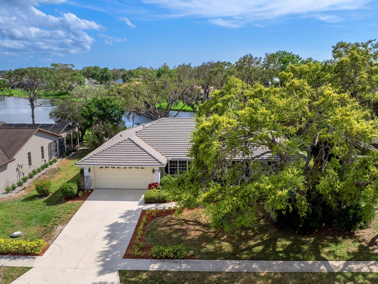 1398 VERMEER DR