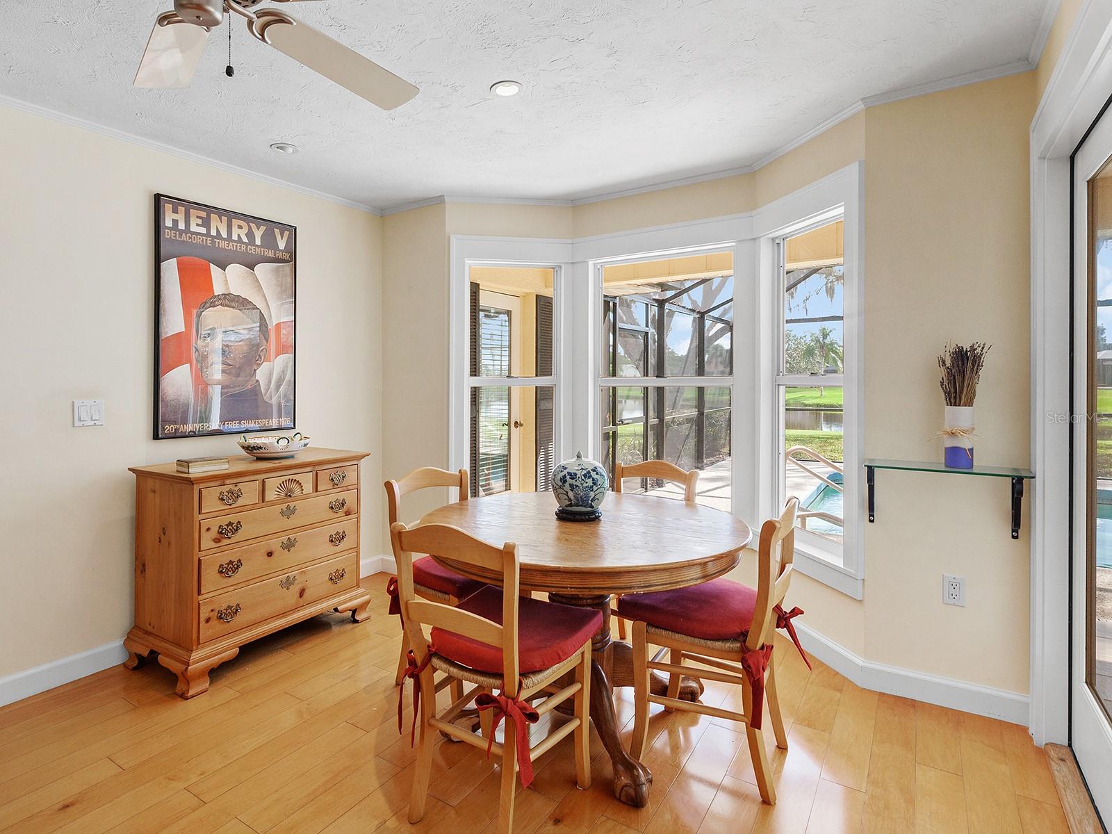 1398 VERMEER DR