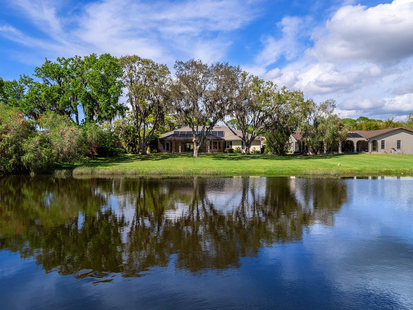 1398 VERMEER DR