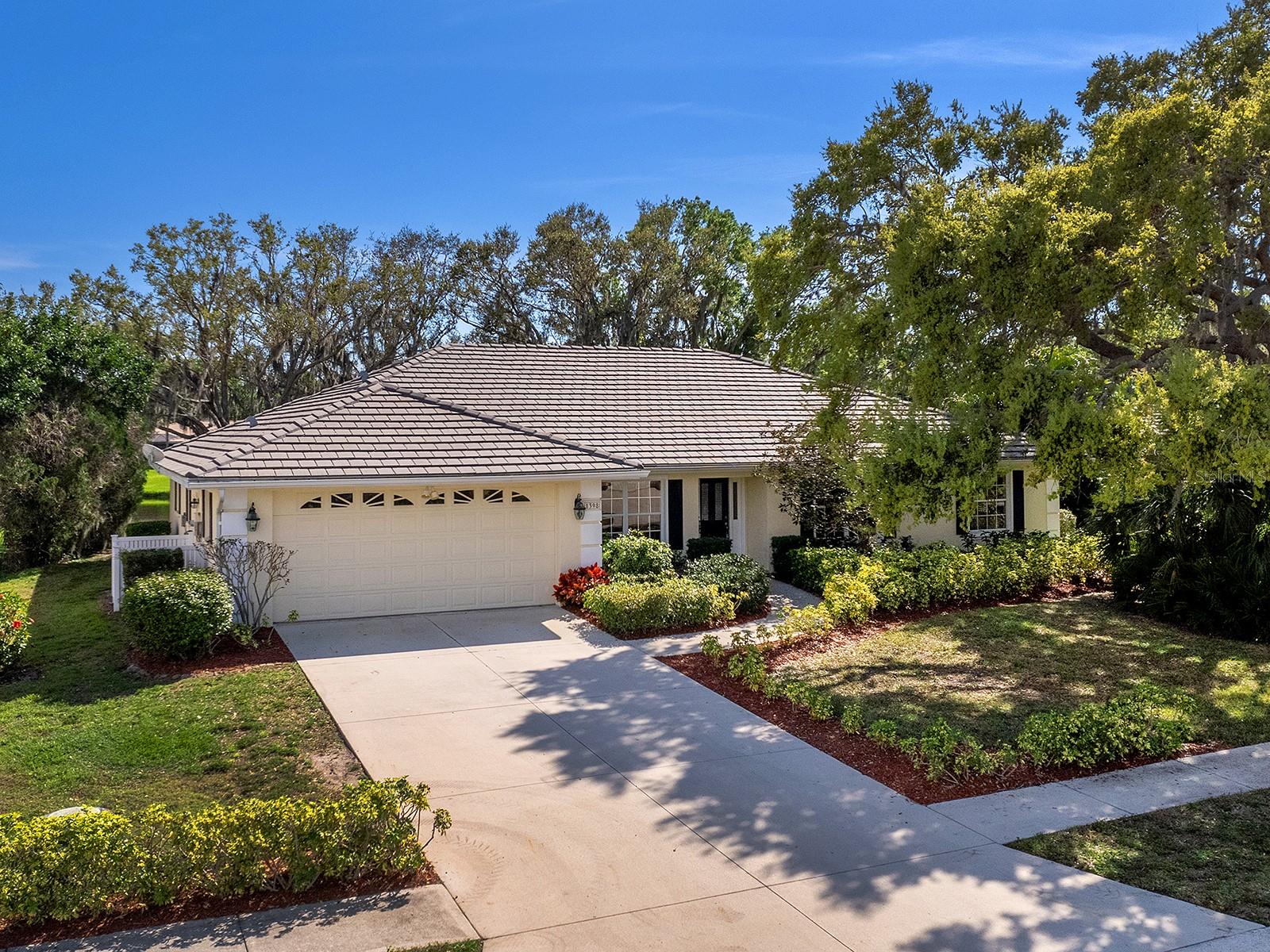 1398 VERMEER DR