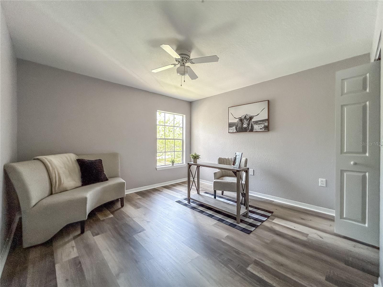 8923 MANOR LOOP #204