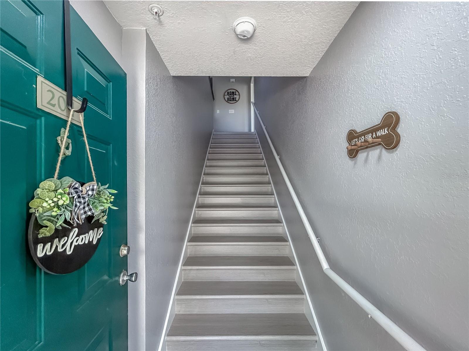 8923 MANOR LOOP #204