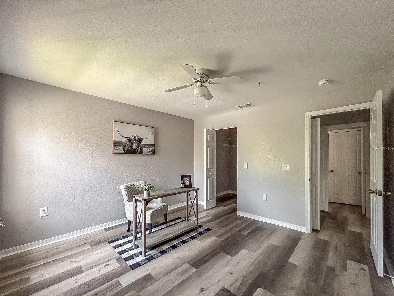 8923 MANOR LOOP #204