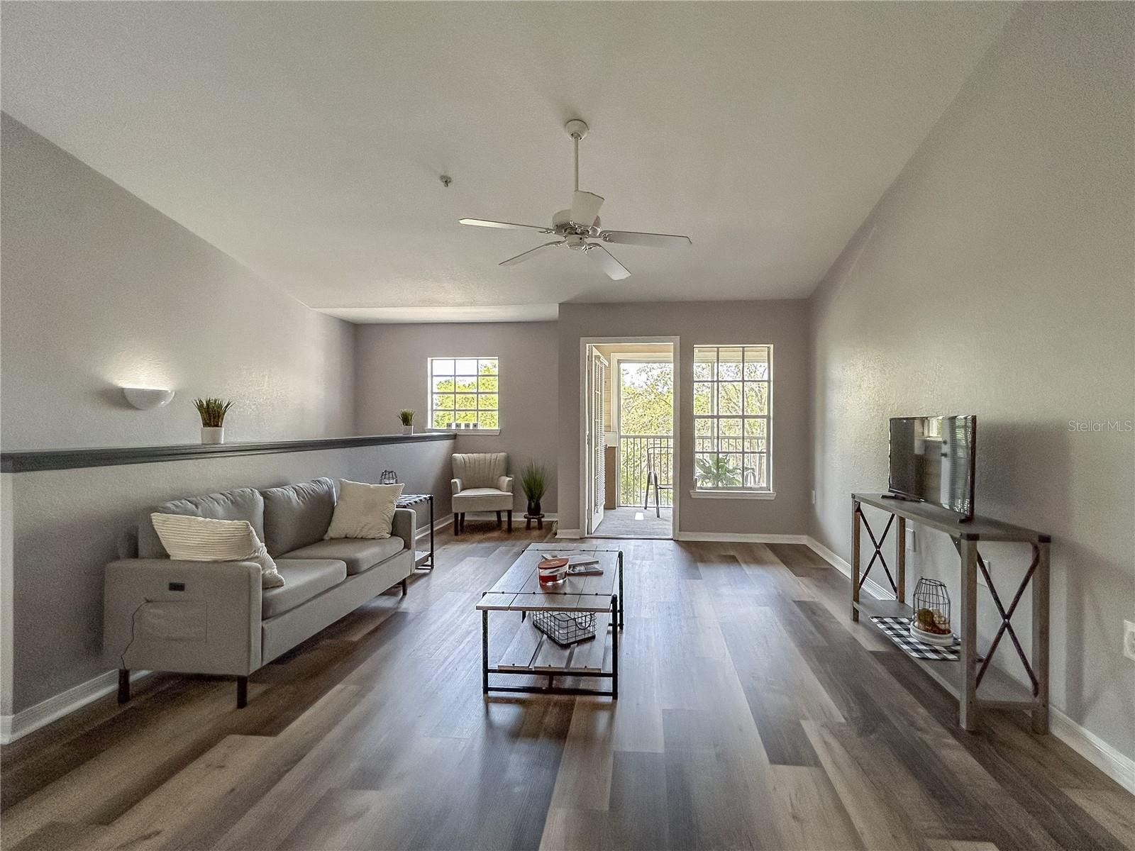 8923 MANOR LOOP #204