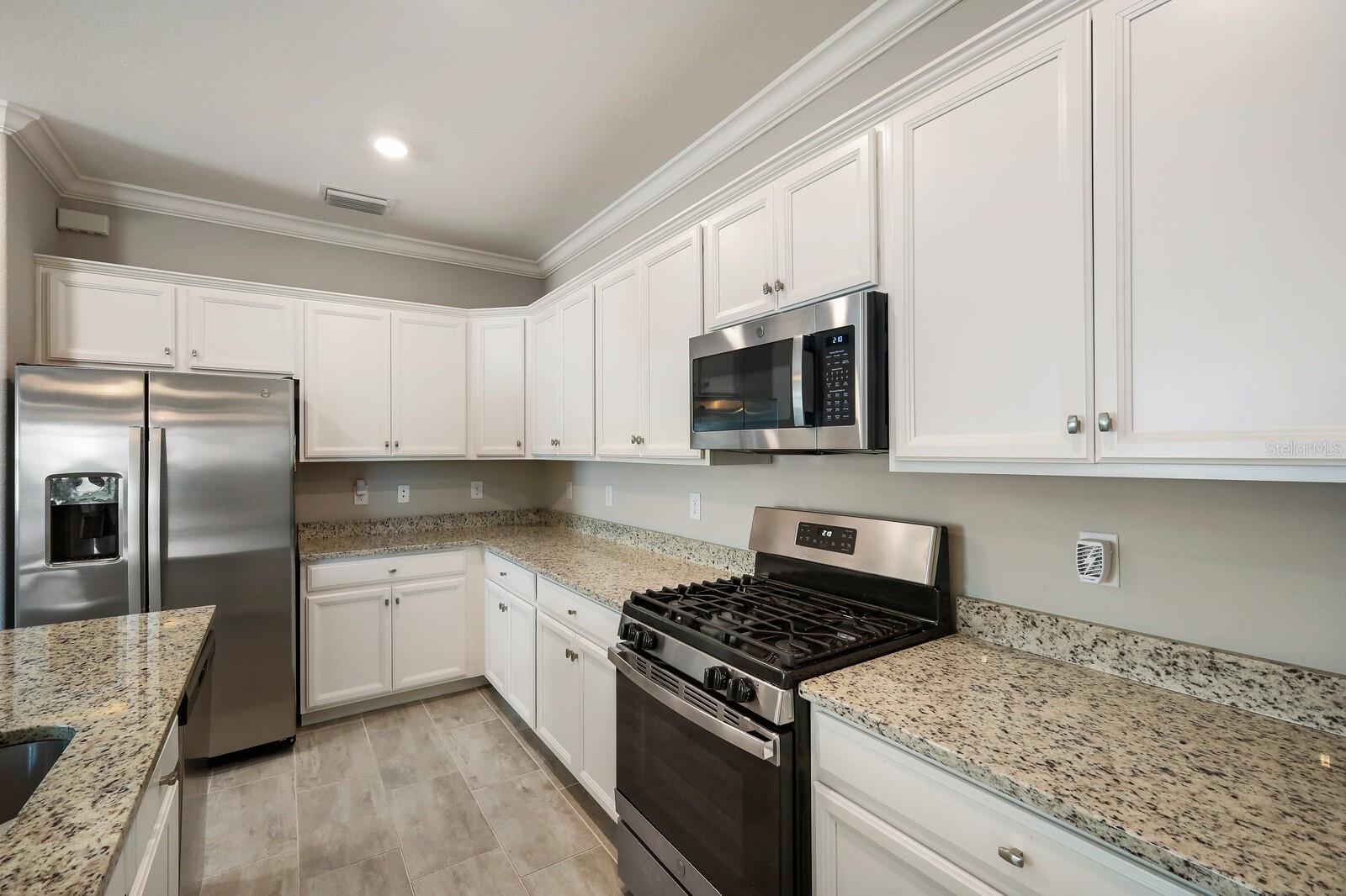 6651 CLAIRBORNE LN