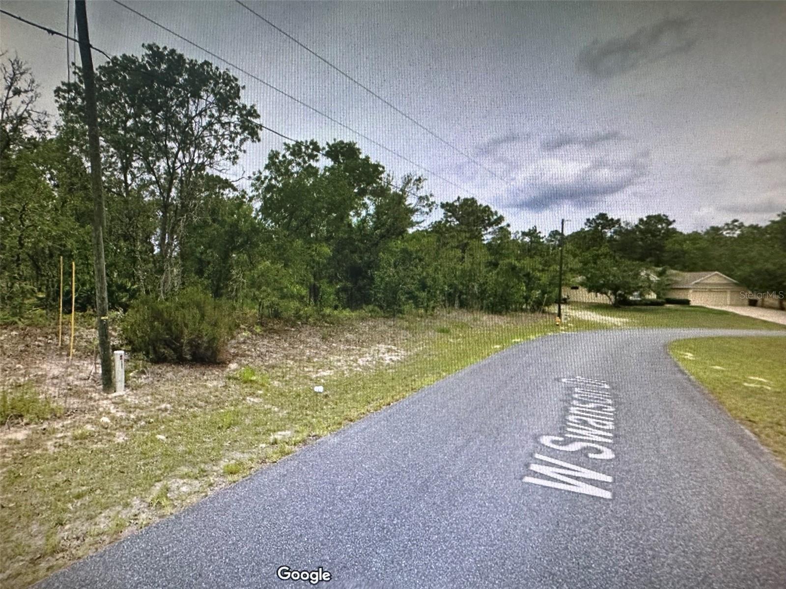 2466 W SWANSON DR