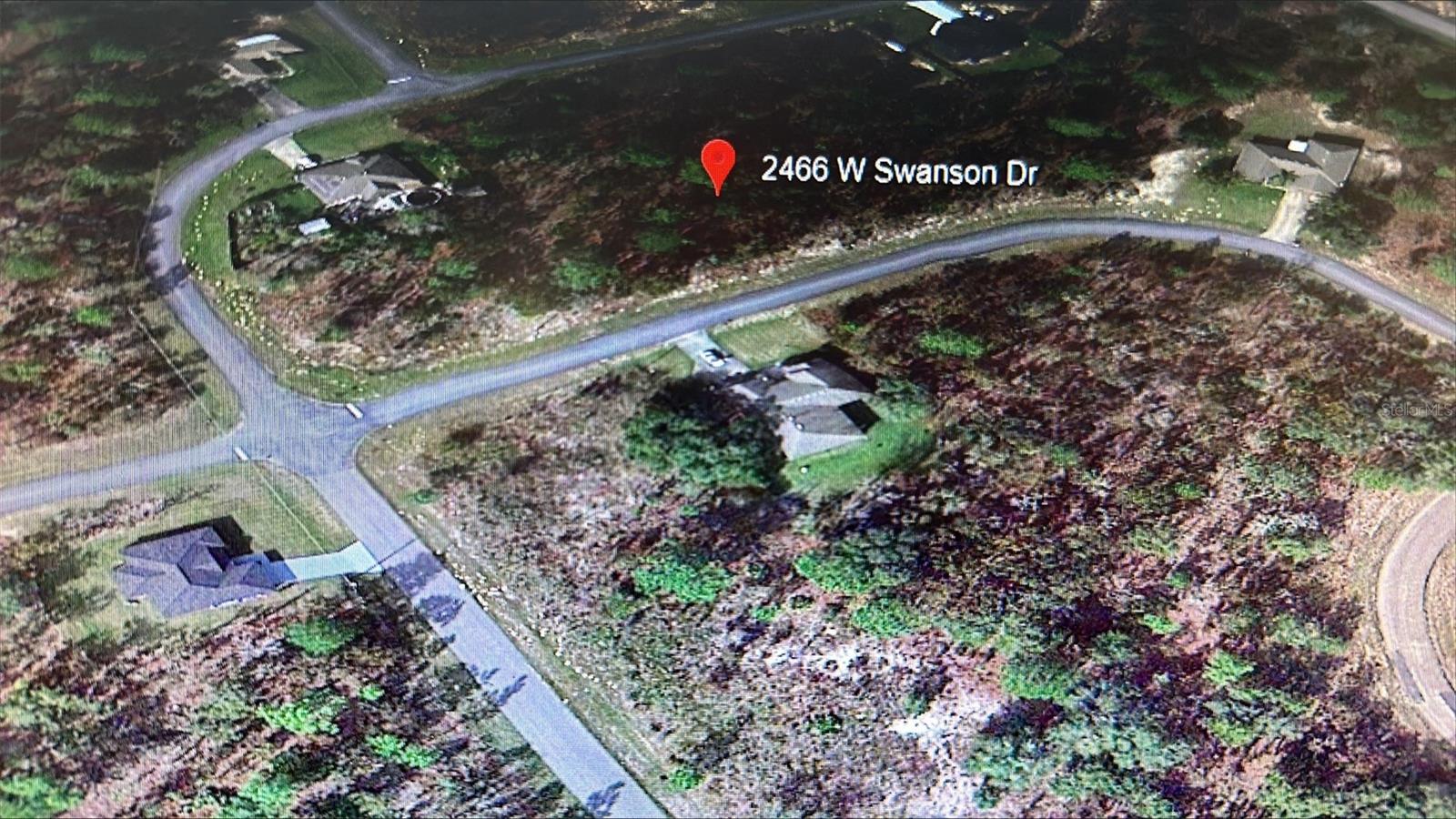 2466 W SWANSON DR