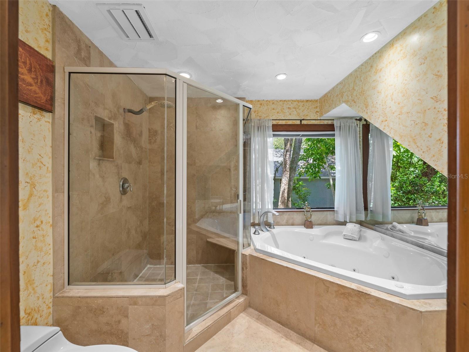 1310 ROBERTS BAY LN