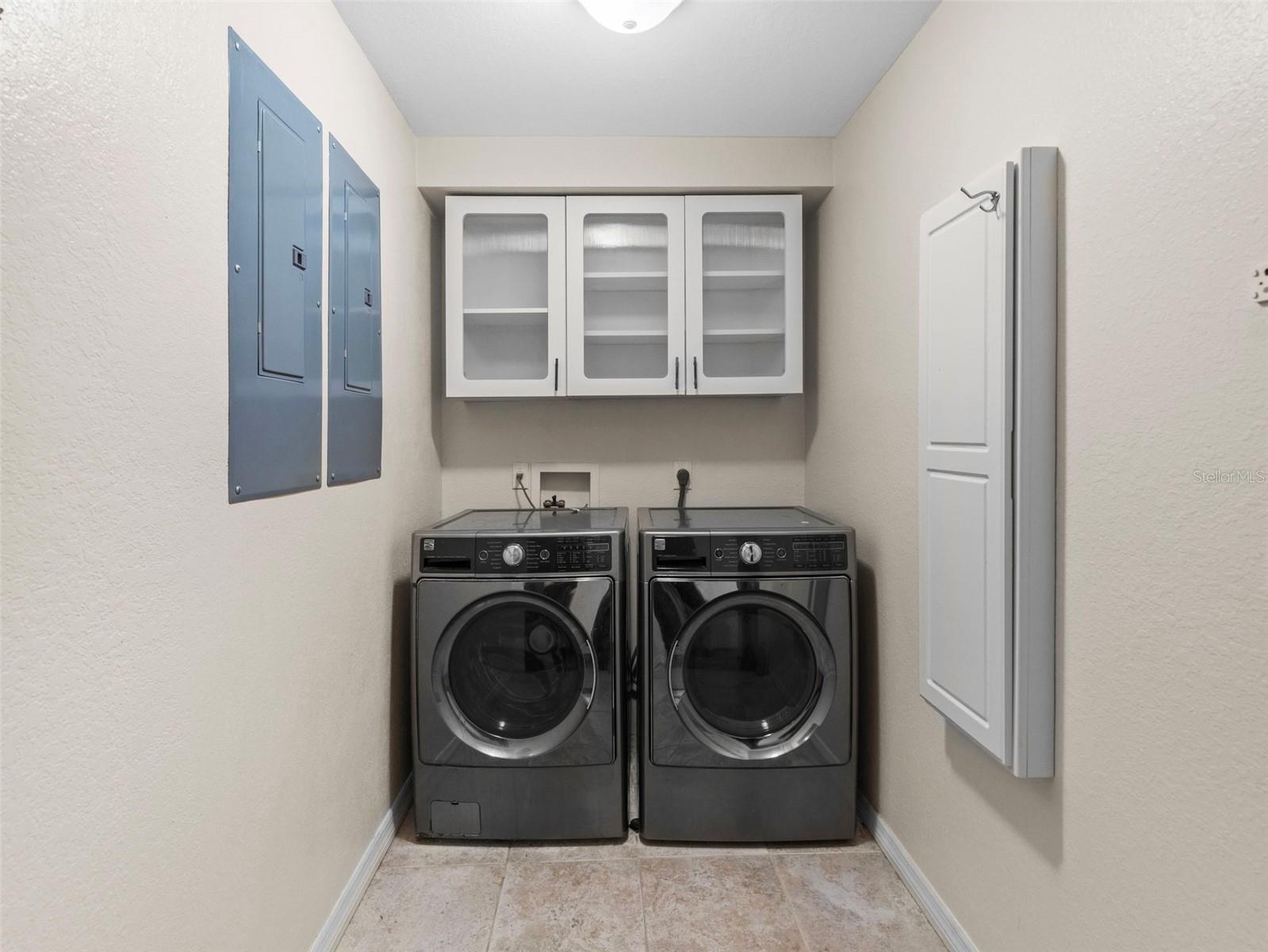 1310 ROBERTS BAY LN