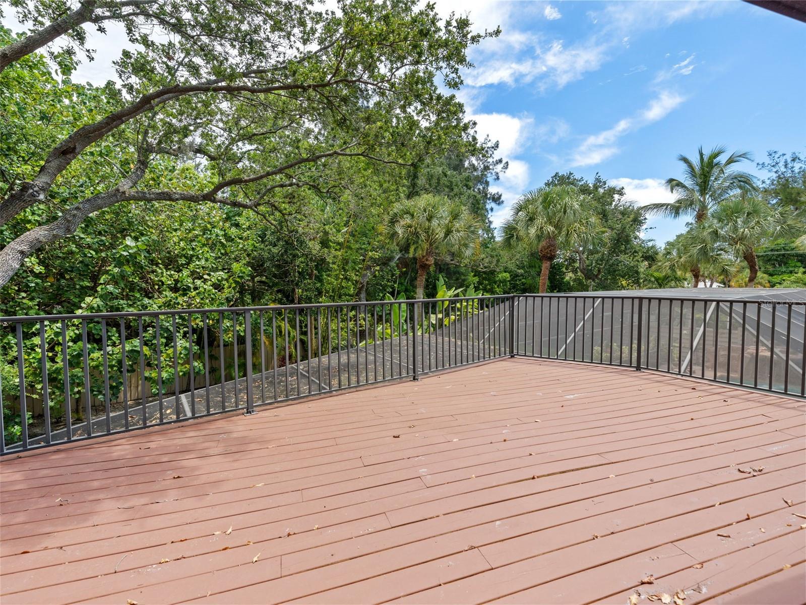 1310 ROBERTS BAY LN