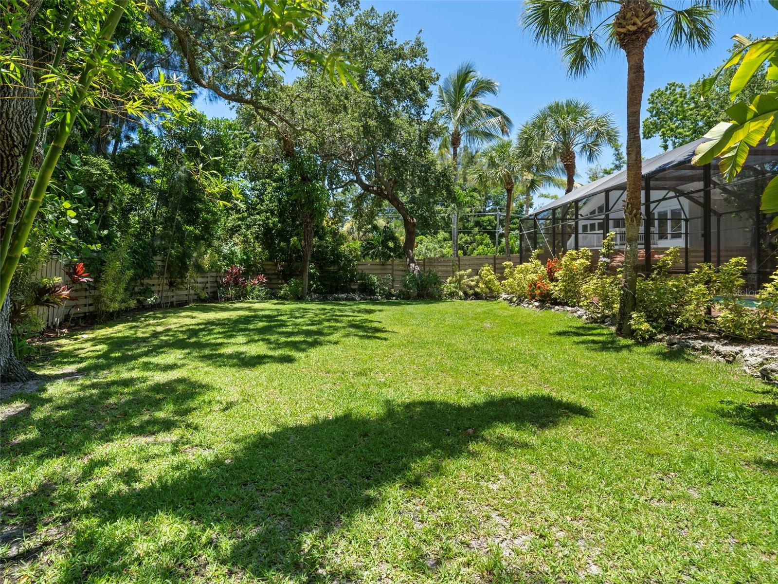 1310 ROBERTS BAY LN