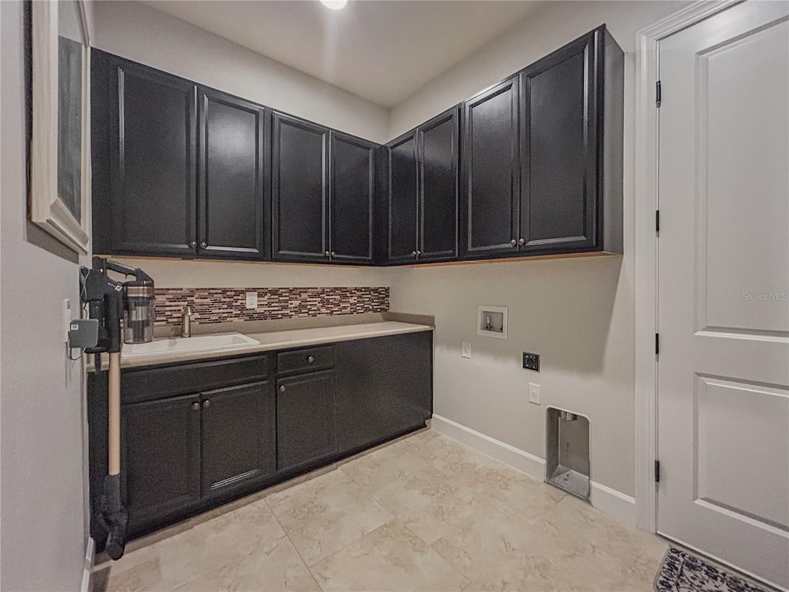 10603 INGLENOOK TER