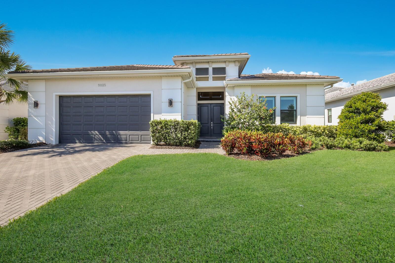 9025 BERNINI PL