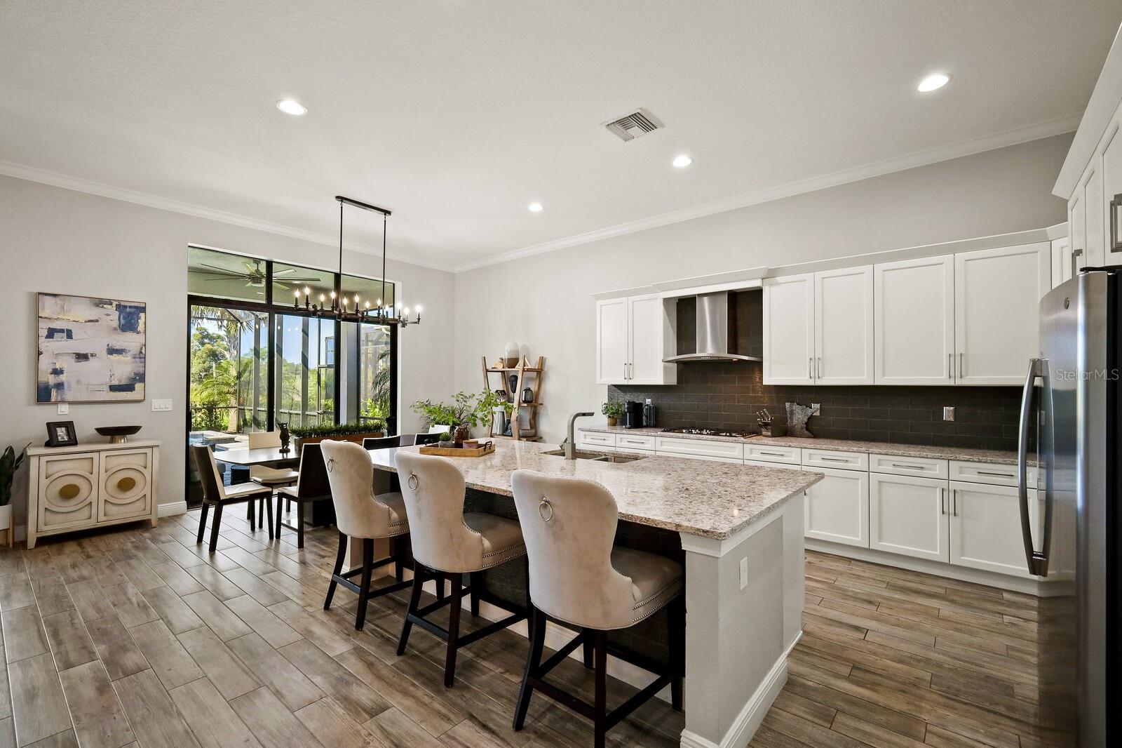 9025 BERNINI PL