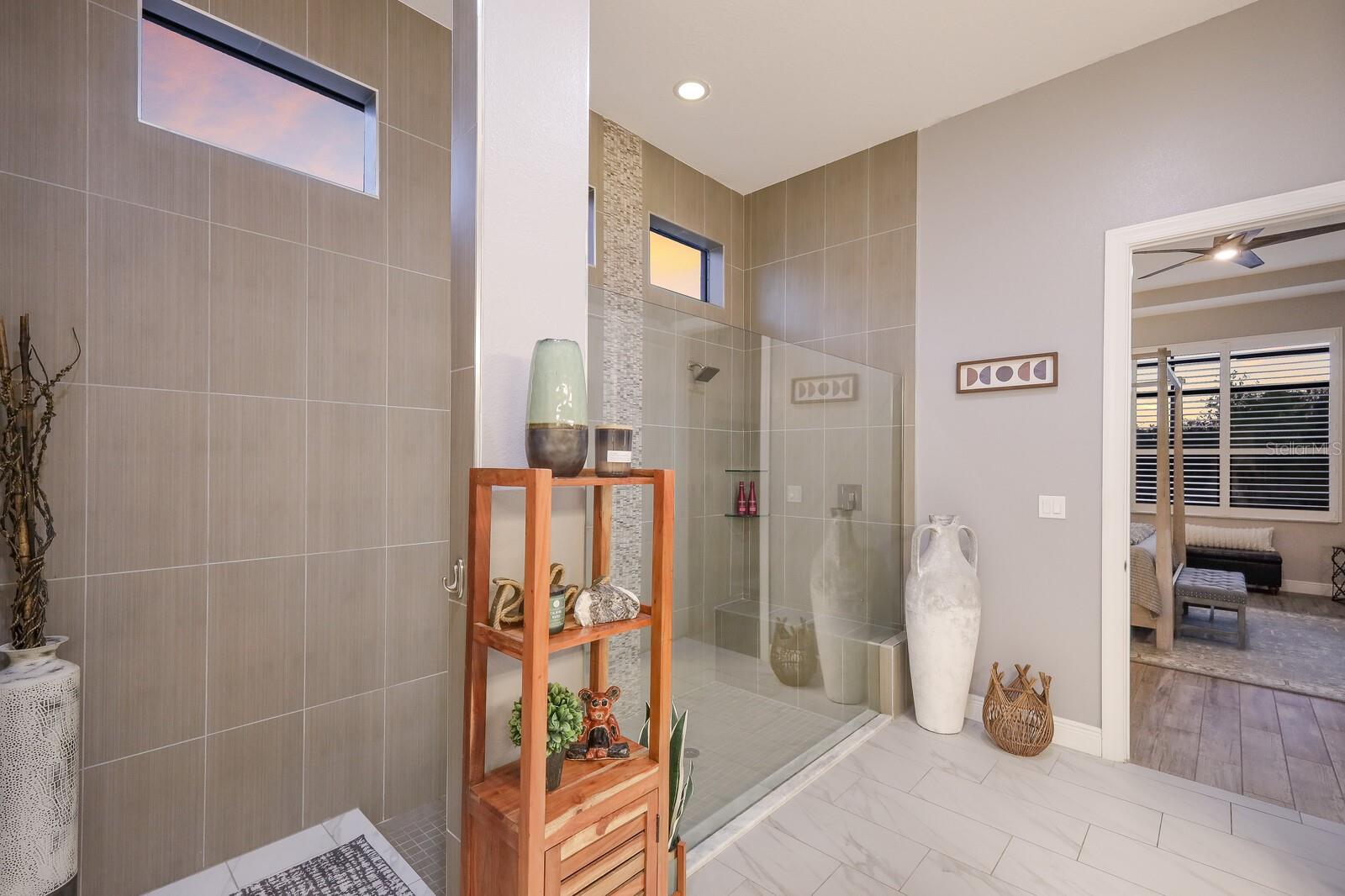 9025 BERNINI PL