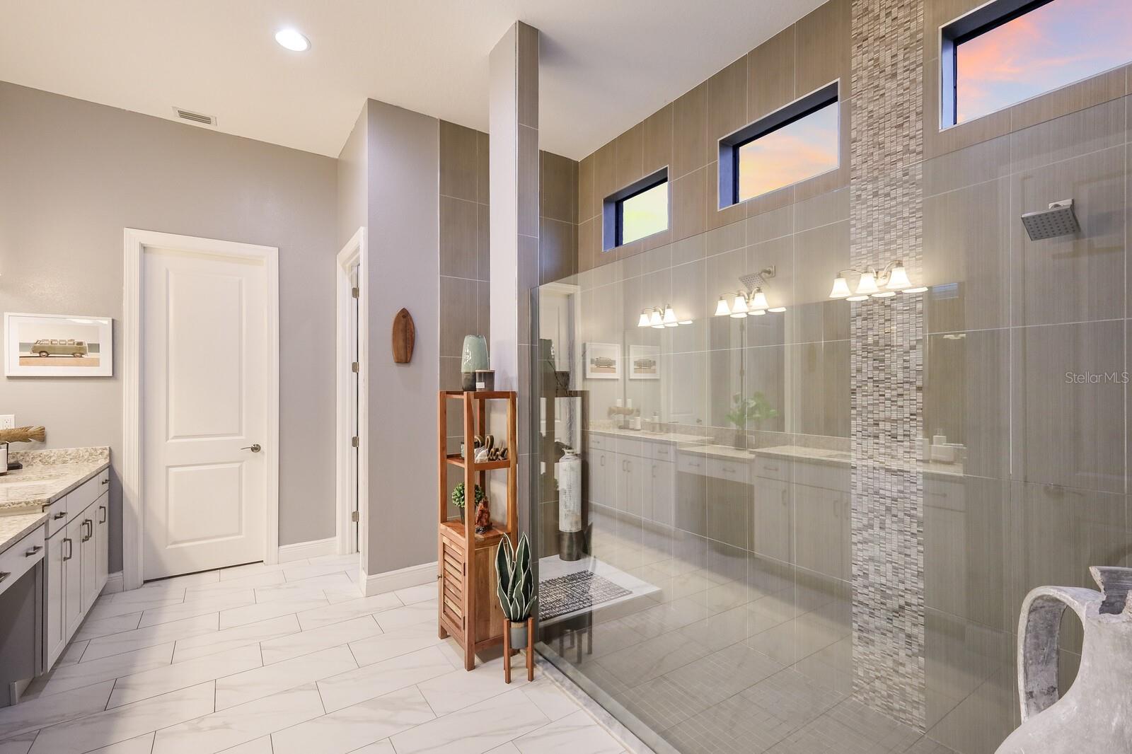 9025 BERNINI PL