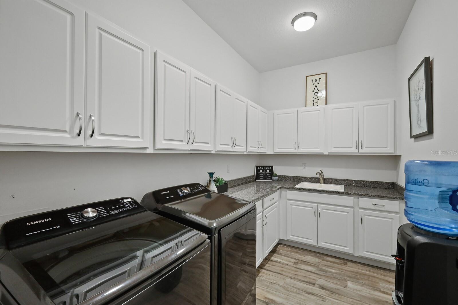 9025 BERNINI PL